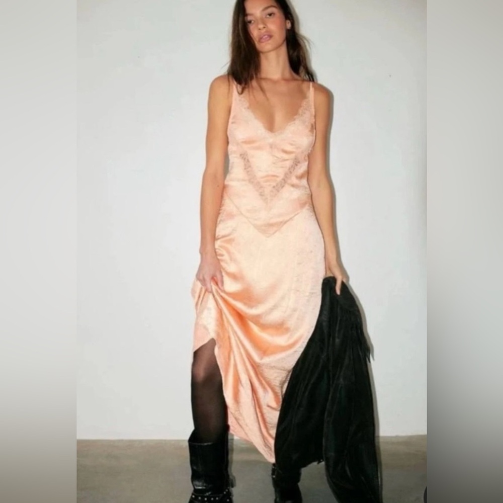 Free People NWT Size 6 Satin Lace-Back Maybe Forever Maxi in Peach